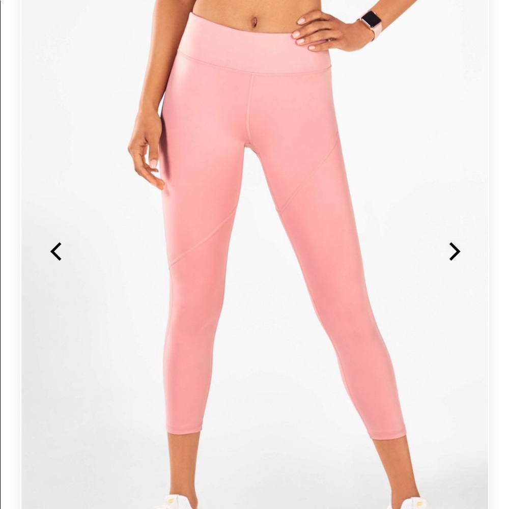 Women’s Fabletics Leggings NWT